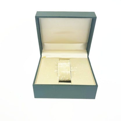 GUCCI  9040L Round Face  Ivory Dial Quartz women Watch With box -251023