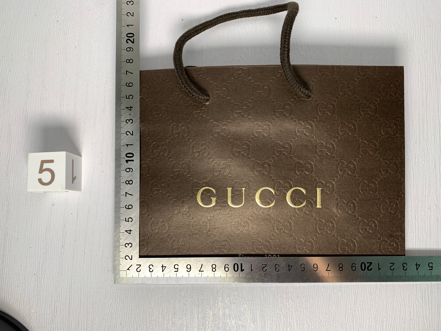 YSL 香奈兒 Gucci 禮品紙袋用於 jewlley 項鍊圍巾盒錢包袋