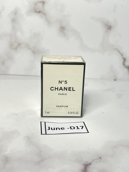 Rare Chanel no.5  7 ml 1/4 oz Parfum Perfume - JUNE-D17