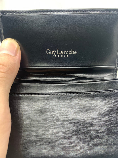 Guy Laroche wallet coins bag black 4" x 3"