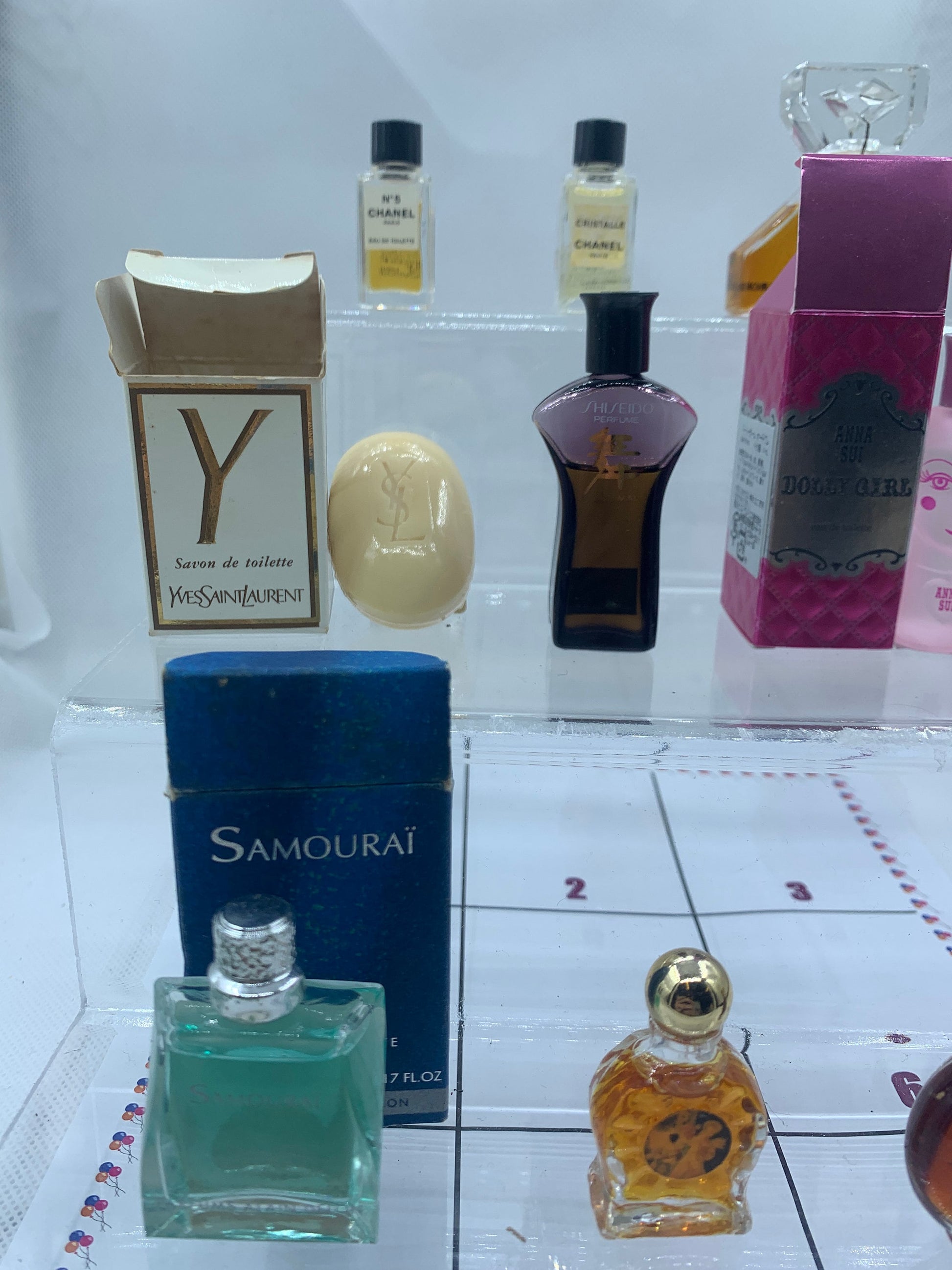 YSL Shiseido CHANEL ANNA sui Caron Samoural Edt Parfum Miniatures Eau –  Trendy Ground