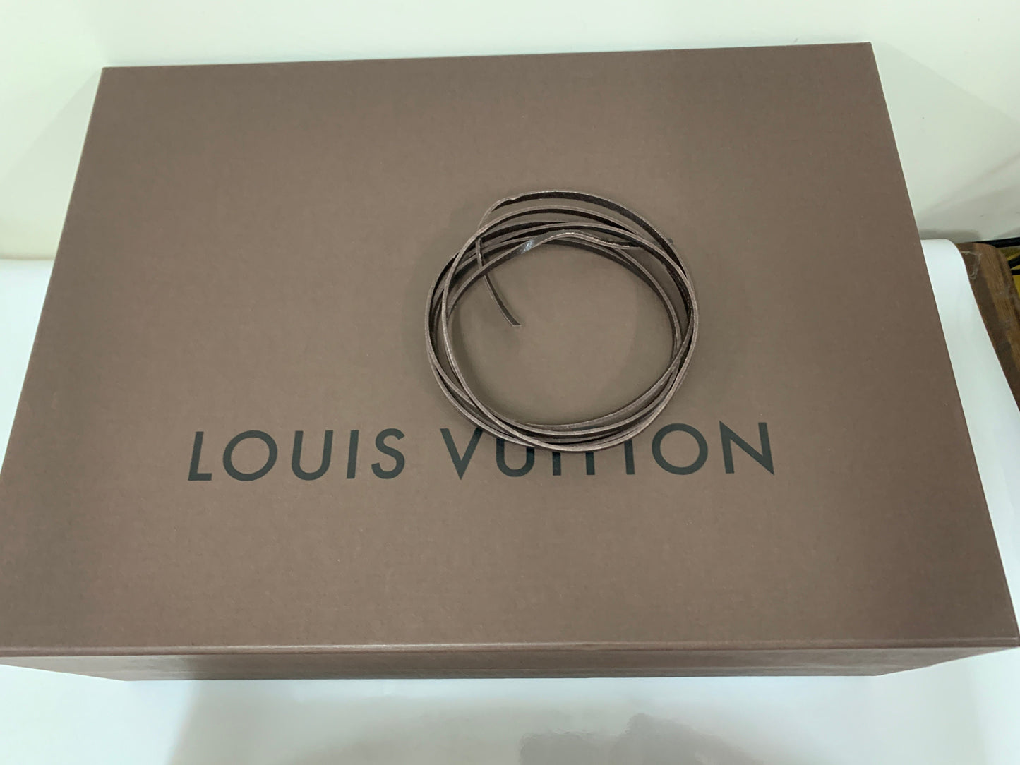 Louis Vuitton bag handbag wallet Drawer Gift Box Large middle size LV