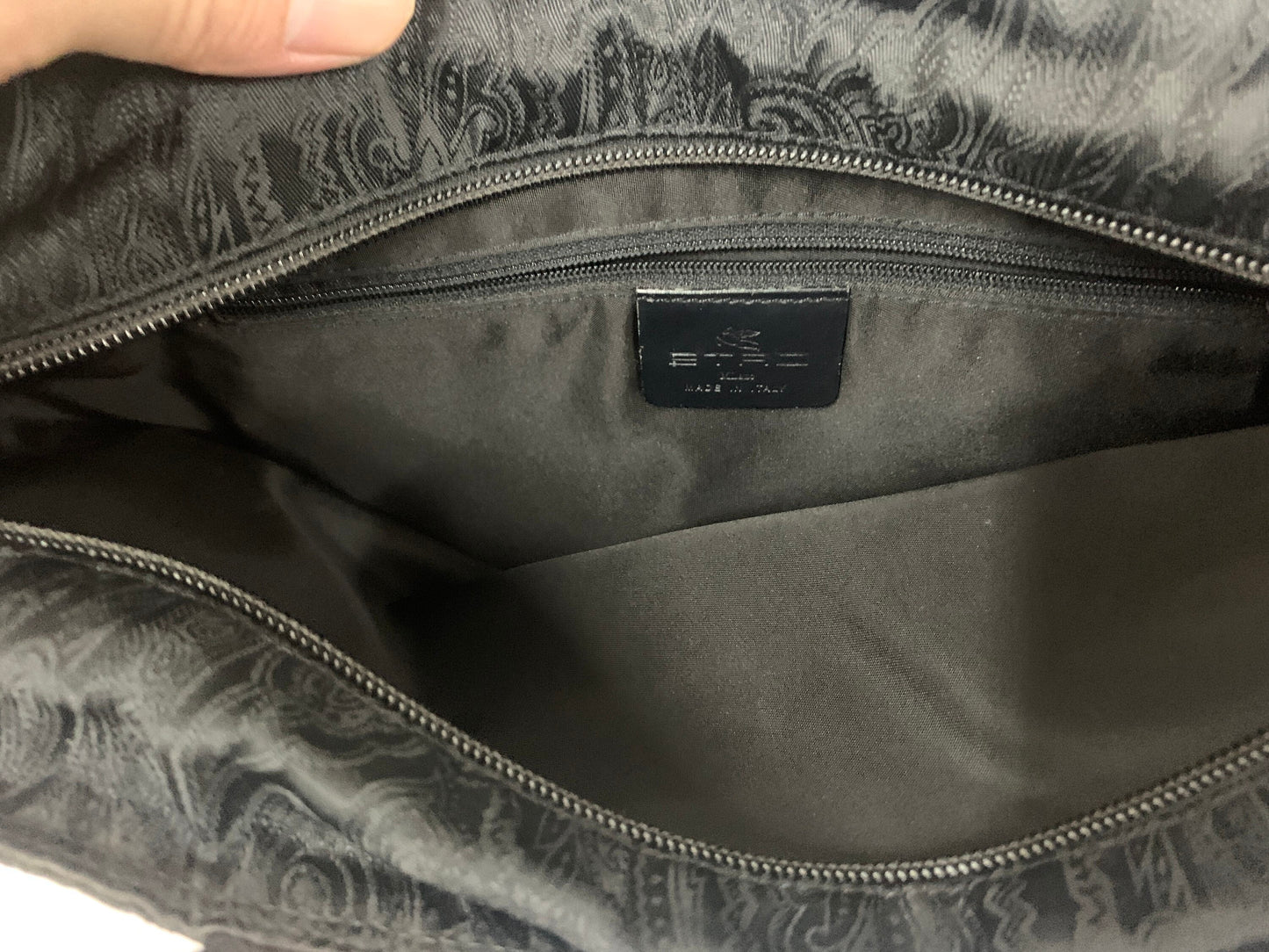 Etro Milano black bag 34W cmx 23H cm (Bbw16 25 Apr 2022)