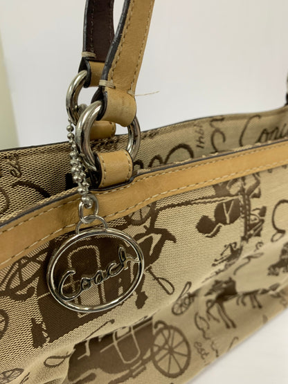 Coach Bag 30w x 22H (BbW 35 27 Apr 2022)