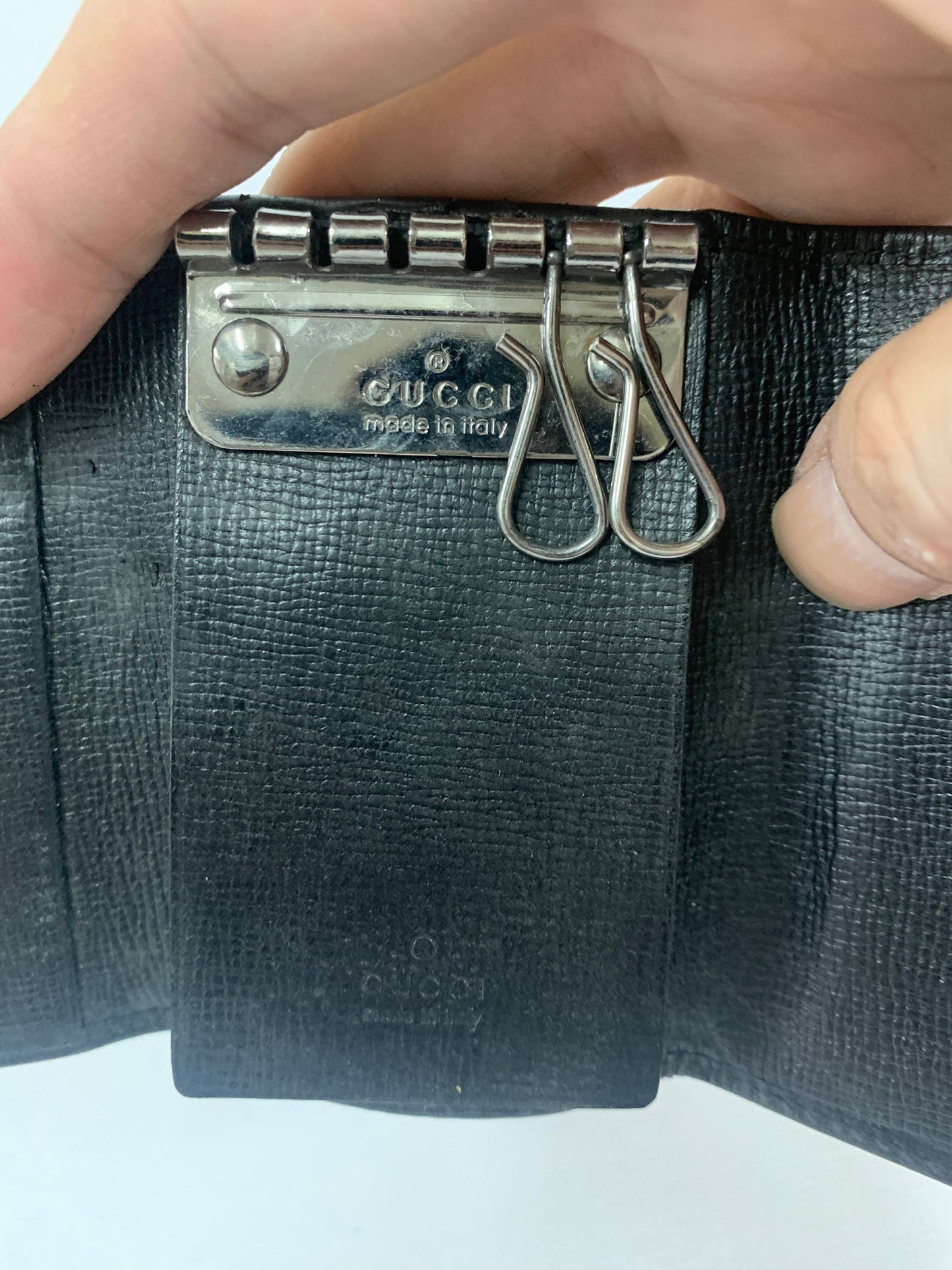 Gucci 黑色鑰匙包 9w x 6.5H cm (BBW 55)