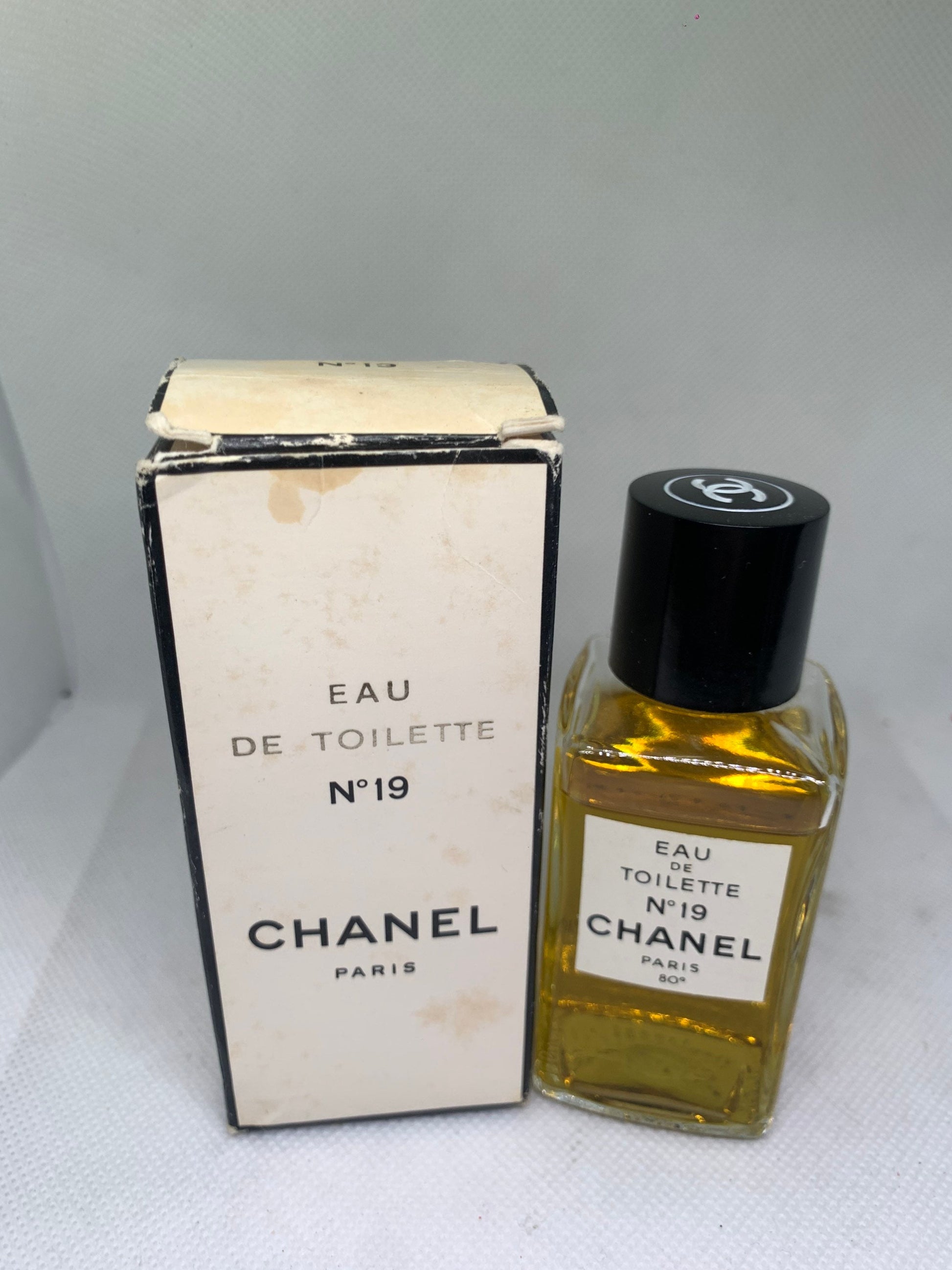 Chanel N19 Eau De Toilette 60ml 2Fl oz (BB 3 Apr 22) – Trendy Ground