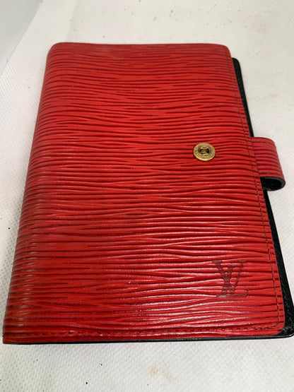 Louis Vuitton account genuine leather replaceable loose-leaf diary notebook red 10w x14h x 20cm (BB22-6)