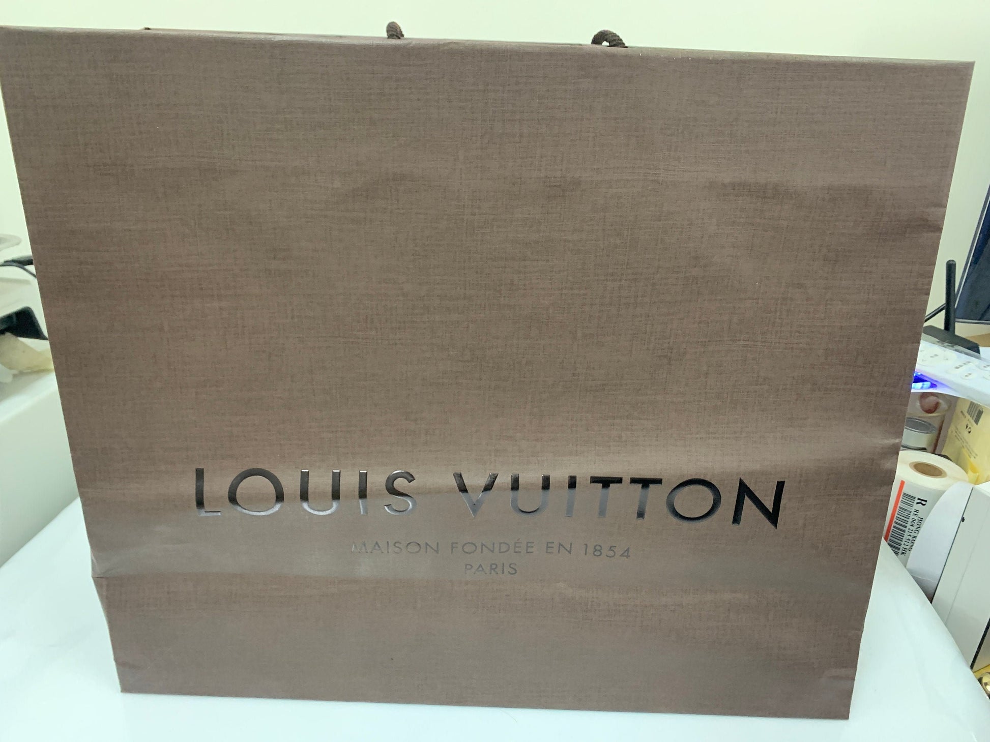 Authentic Louis Vuitton Vintage Paper Box Preowned Good Conditions