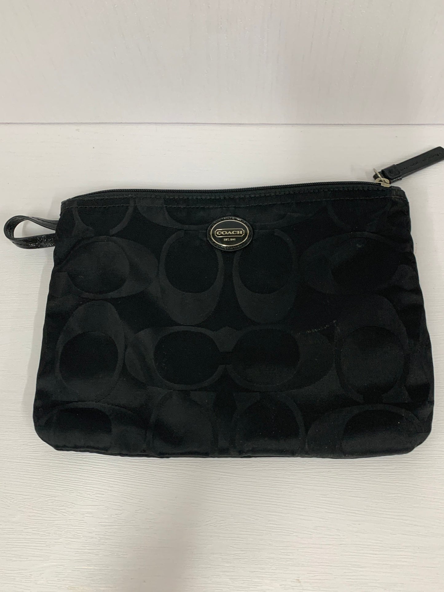 Coach Vintage black Handbag 25.5W x 19H (BBW 63)