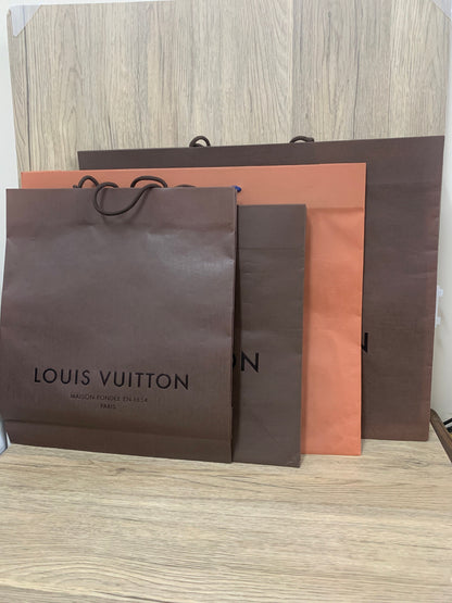 Authentic Louis Vuitton Vintage Paper Box Preowned Good Conditions Large Size handbag and large bag