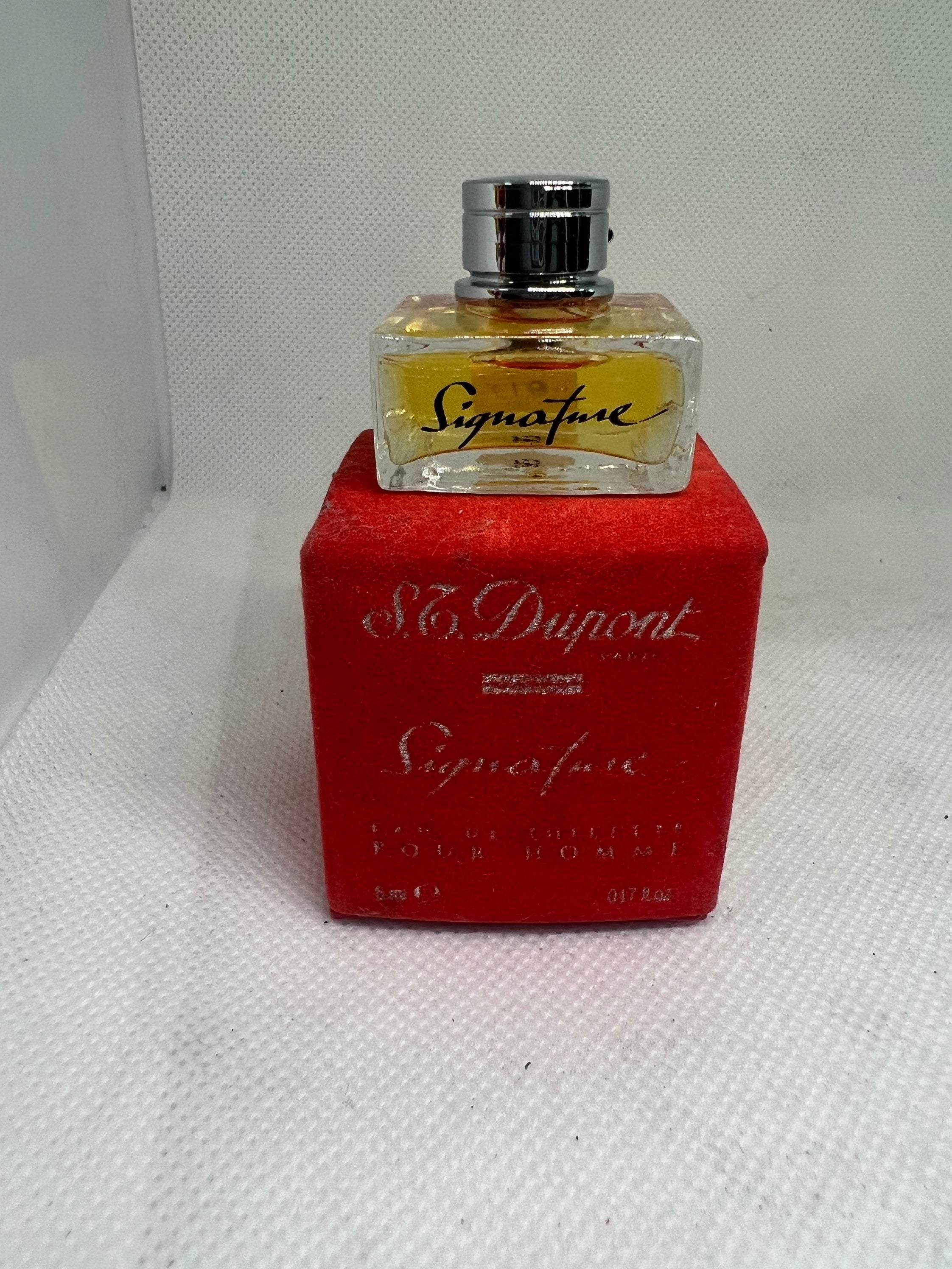 St dupont signature discount perfume