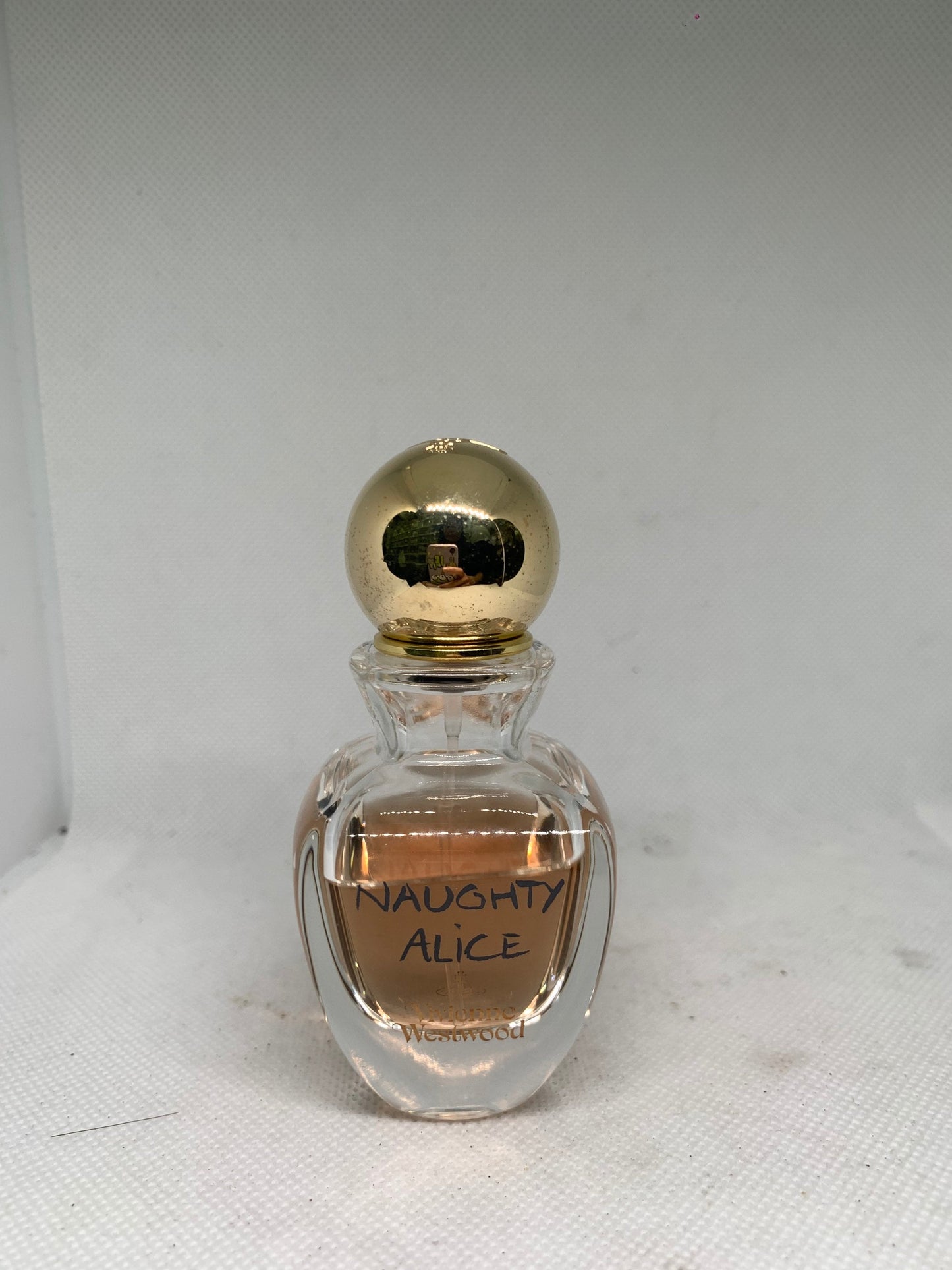 Vivienne Westwood Naughty Alice 30ml 1 Fl oz (B1 June 2022)