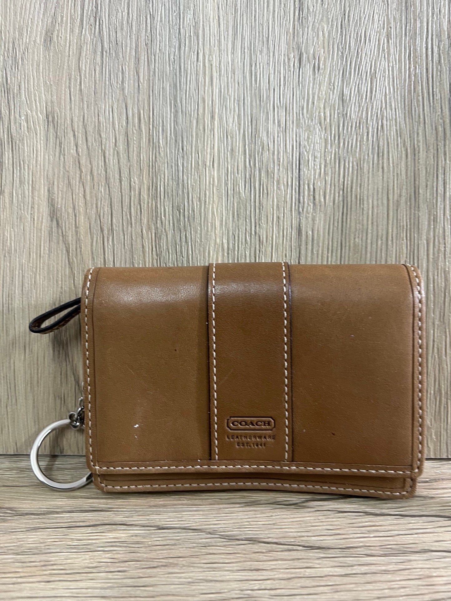 Coach  vintage wallet    12w x 17h (3 Jun 22 Bbw23)17