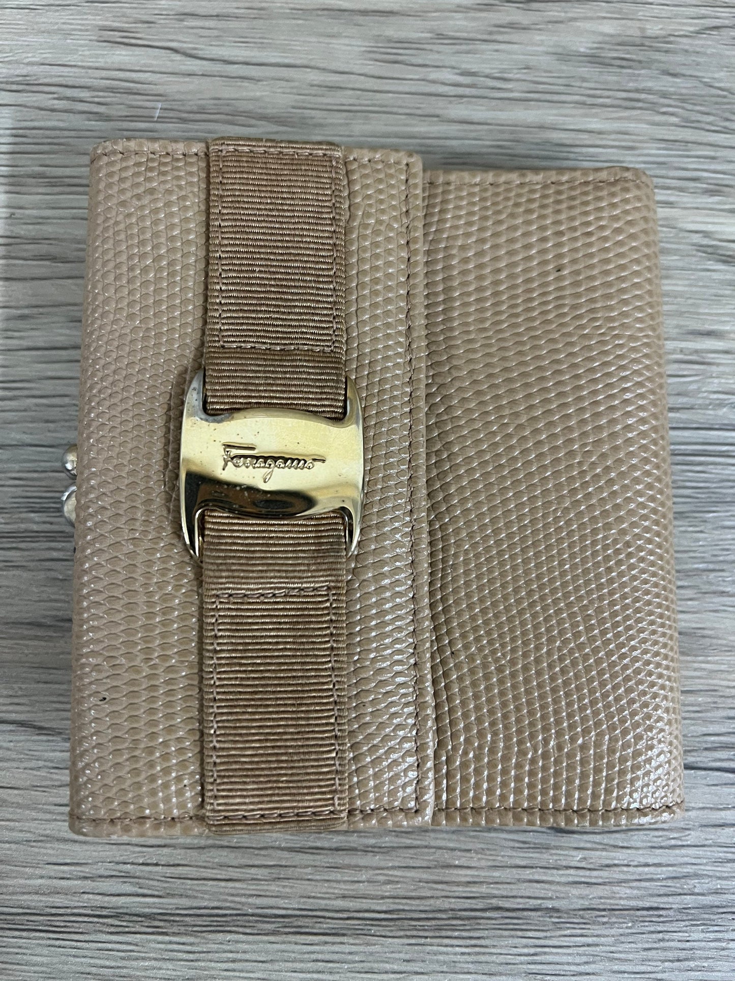 Vintage Ferragamo wallet W11 x H11 x 23.5cm (13 Jun 22 BBw34 22)